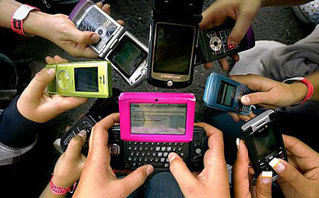 cell_phones-middle