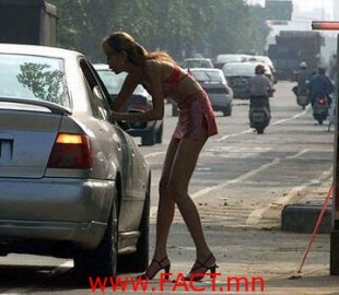 prostitute-on-the-street1