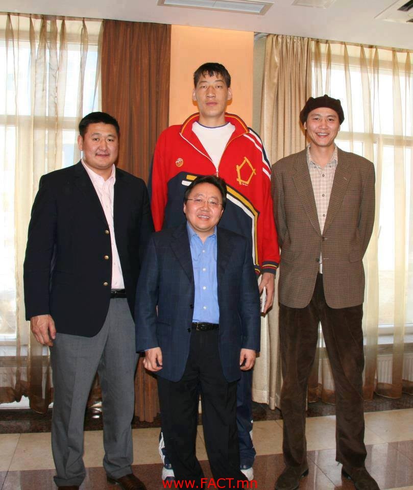 1012001_529914390407435_117333944_n