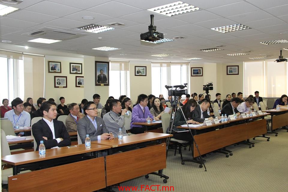 10178279_665760580128021_1822585551_n