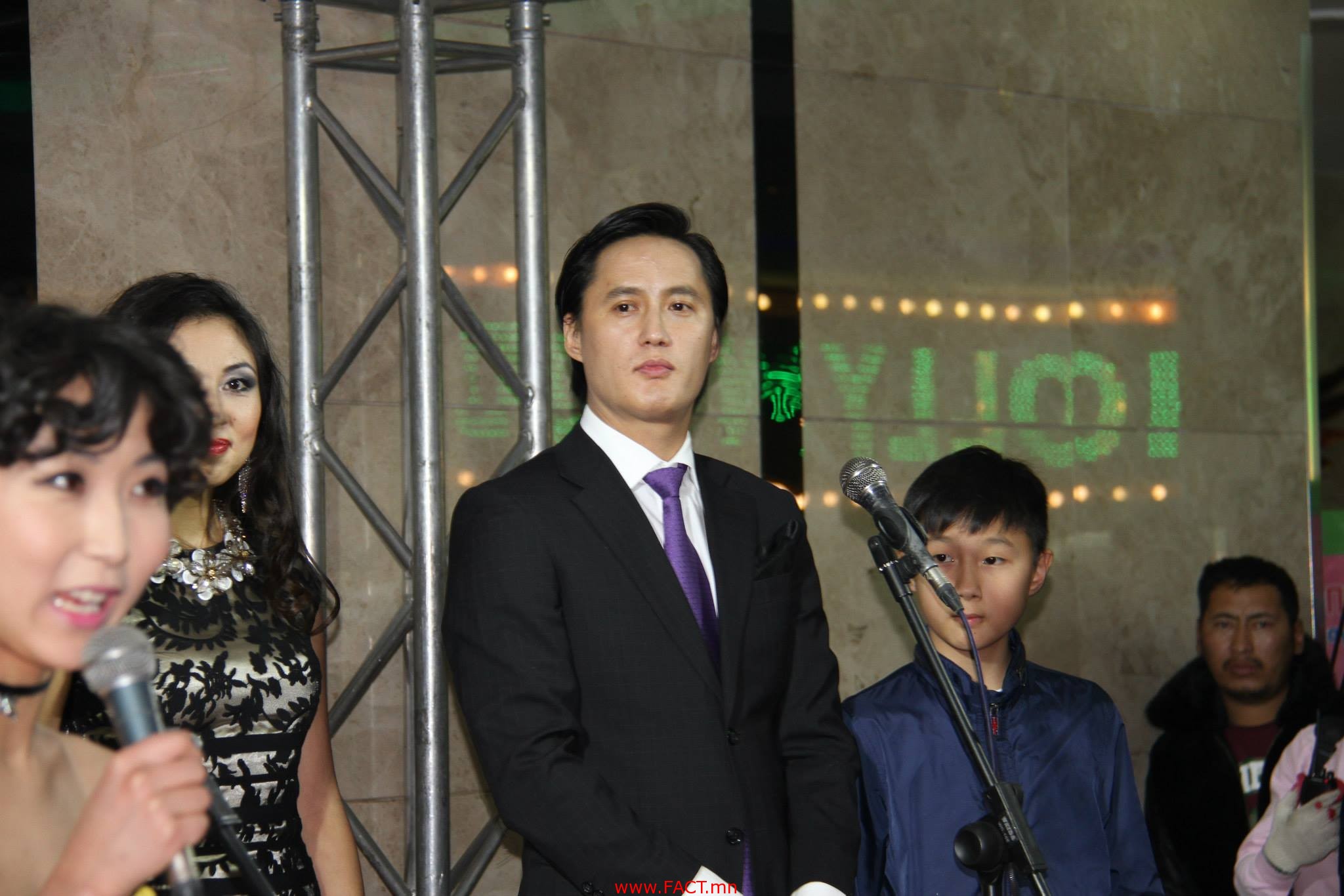 460796_878295115527703_8211538998197619645_o