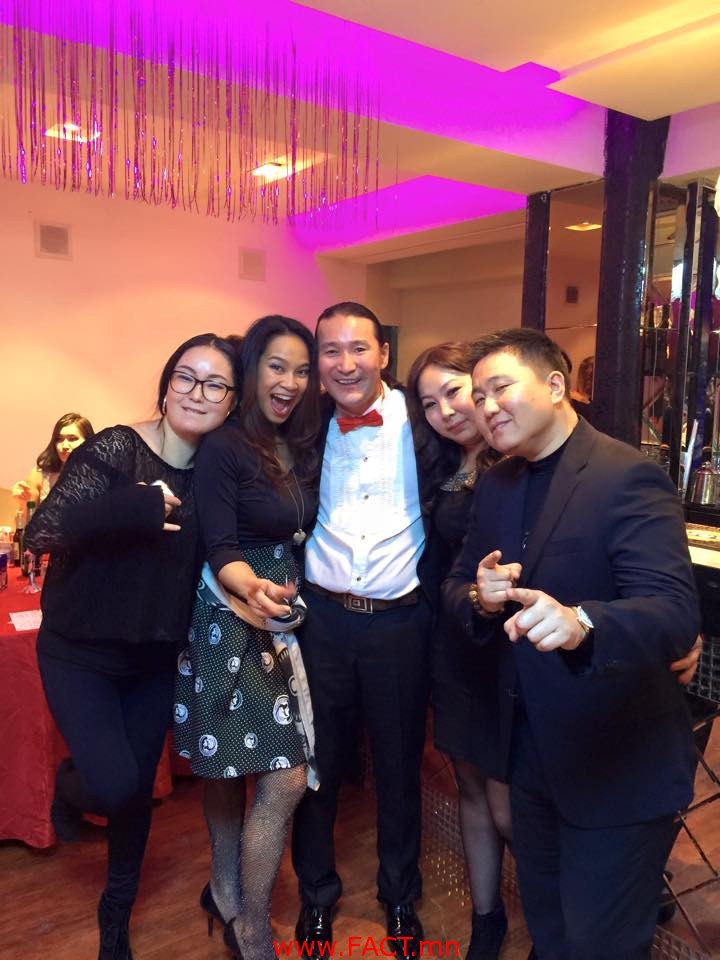 10421175_900178440016113_6543731263203799368_n