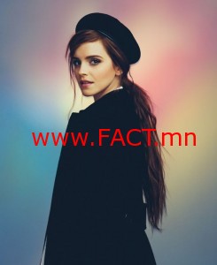 emma-watson-douglas-booth-share-a-soda-for-wonderland-01