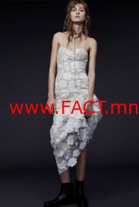 vera-wang-bridal-2015-fall-dresses11-774x1200-645x961