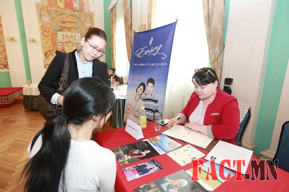 11303724_892012467507430_1064166772_n