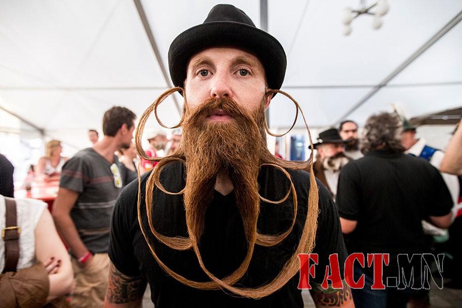 004beard-174146-340480892