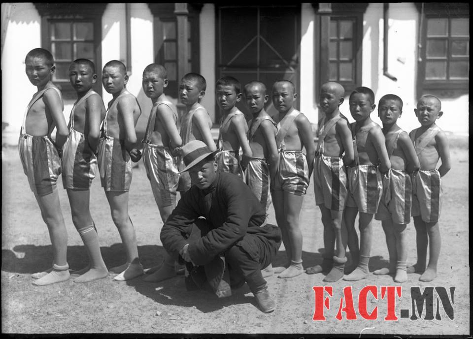 12219430_796716580440794_4998584599257869650_n