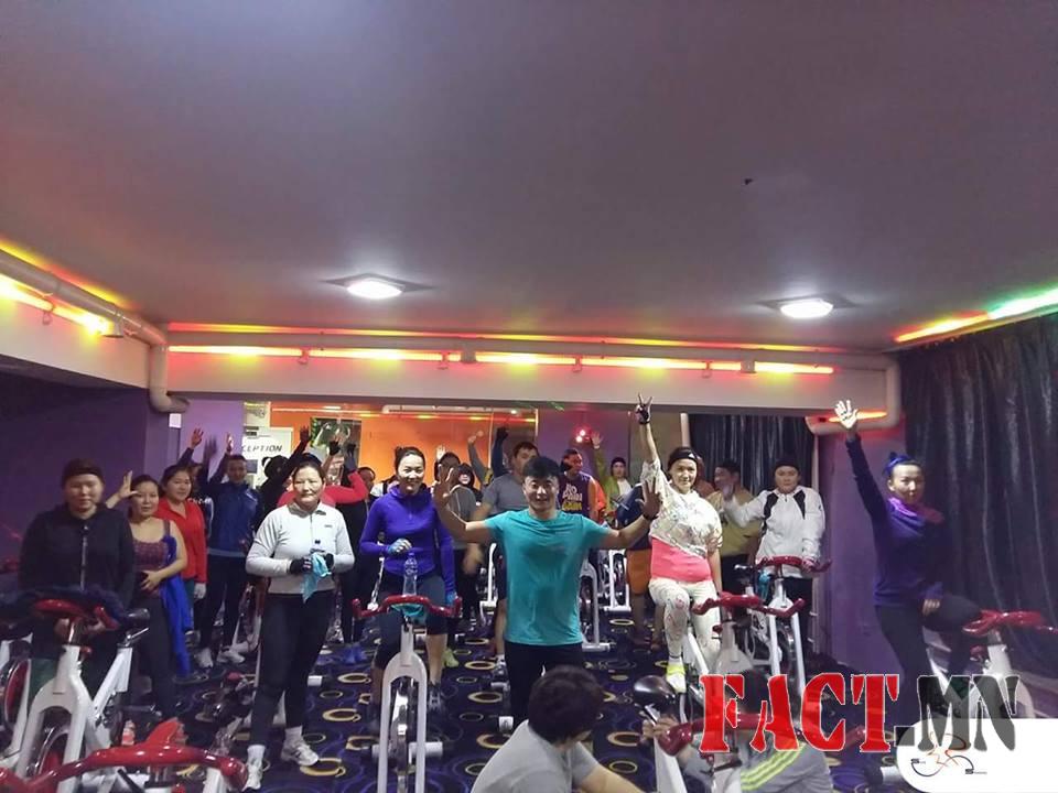 12969436_576463719173430_1512256573_n