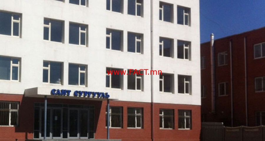 olloo_mn_1481159003_SANT