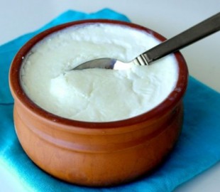 Greek-Yogurt-1-600x433