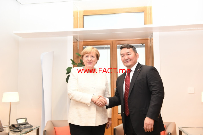 712-1539908390GBT_1848