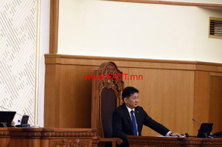 712-1542548930khurelsukh