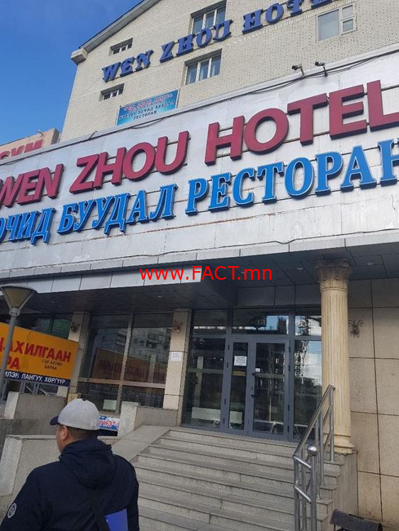 57400139_2631378980222799_3416113474231599104_n_b