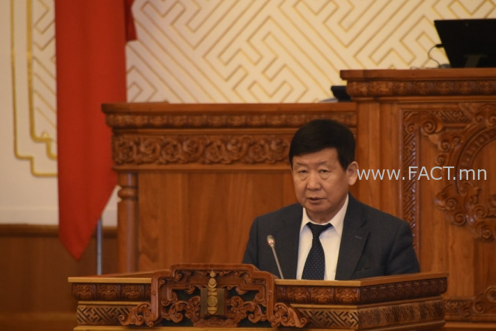 018C62DB-6206-4F6B-80AB-8EA2C0A7938D