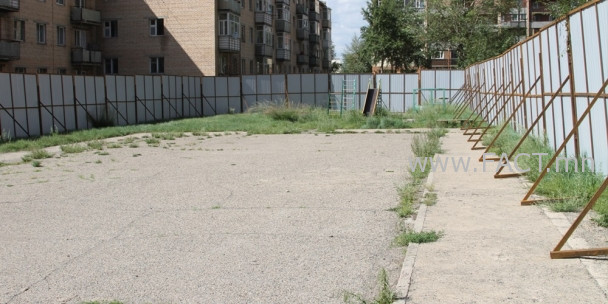 15960751525f222c90256f1