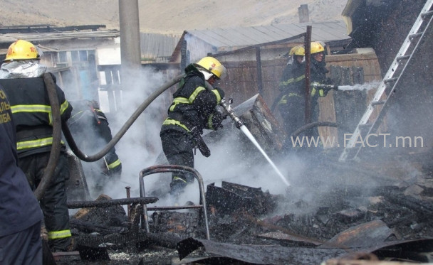 16003968345f641e22e9c80