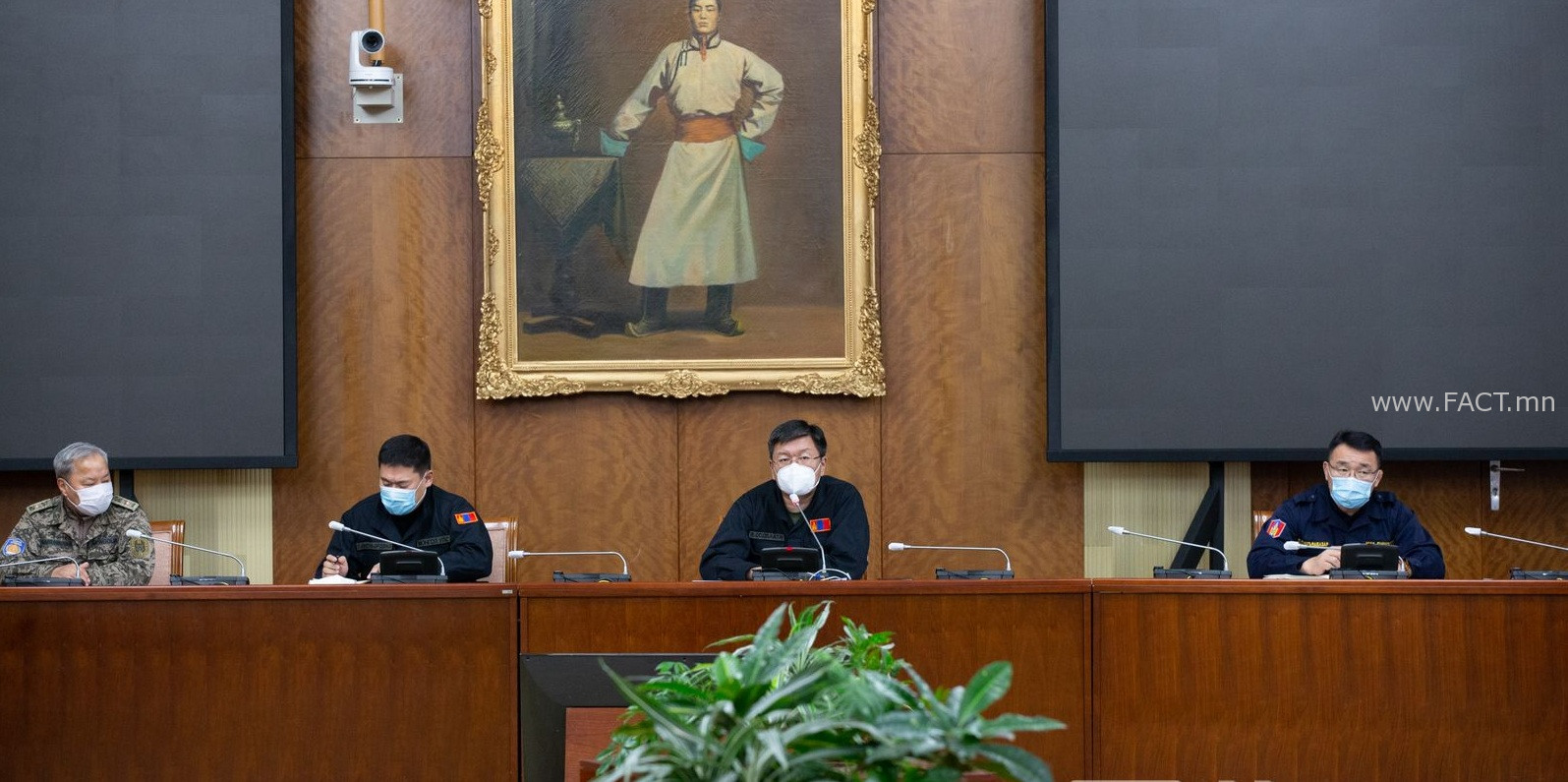 hhw4vf_MPA_PHOTO_9-5430_x974