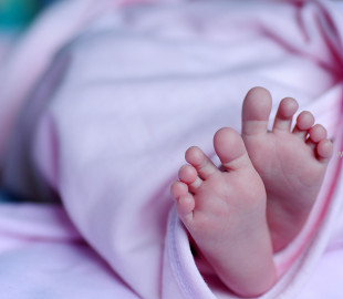 baby-foot-blanket-newborn
