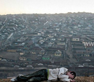 poverty-in-Mongolia-702x336(1)(2)