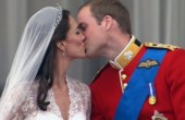 royal_kiss_20110429083659_320_240