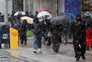 08snow1-articleLarge