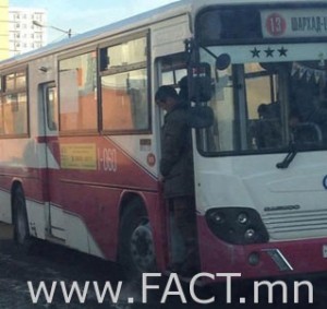 avobus_sogtuu_jolooch1-middle