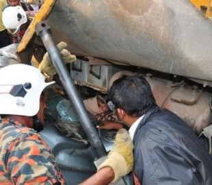 7b2f1eaeb7b3a772original