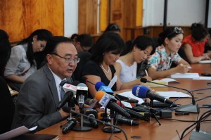 p18056c8pp1kd3kfq1fsi1jmu42i1