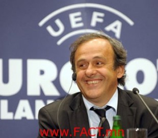 Mishel-Platini-posetit-Azerbaydzhan-1356787264_pla