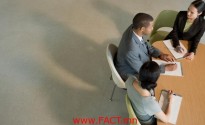office-workers-table-628x363