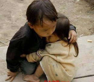 969734_241913292600549_770633333_n