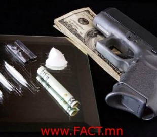 31077424_cocainemoneyandguns11