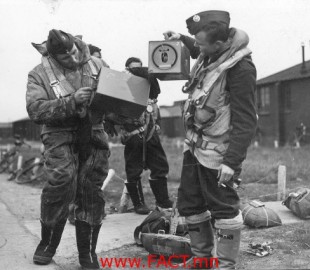 Australian_Lancaster_Squadron-543x425