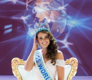 240C574E00000578-2873523-image-m-97_1418583241907-080200-1167196516