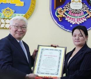 p19acn6uvllm817nl1nnj1tenrmh2