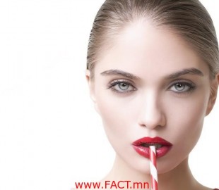 woman_with_drink_straw__medium_4x3__medium_4x3