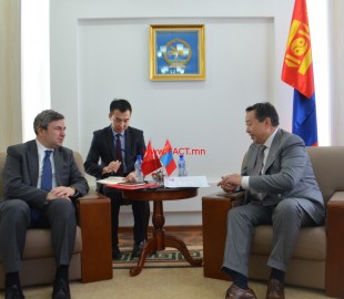 7256087d5e164b9dd95f9b1efb5c2b11