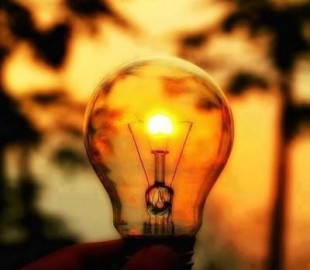 11023518_642681719209738_5119096454298047520_n-400x600