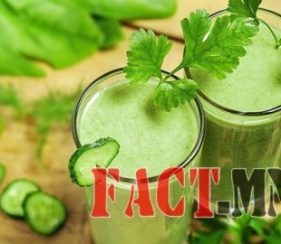 Healthy drink, vegetable juice, studio shot