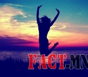 blue-freedom-girl-grass-hair-Favim.com-243759_500x500