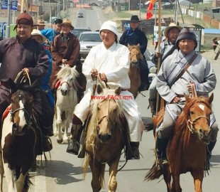 040a2b96b8f0e63e0dc86e7c46f065f2