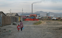 olloo_mn_1540951500_mongolia_maternal_health_smokestack_lead