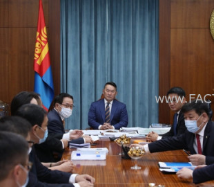 15935134085efb15c07ede9