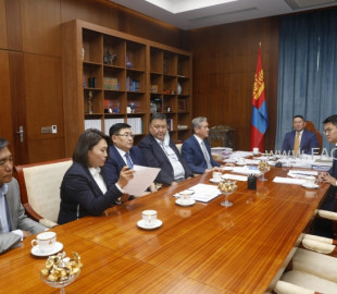 194a65883aaf5959fe20ef707f2d3b7e