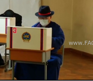 16027350565f87cbd01272a