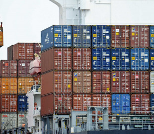 C9D537A0-C513-4ACD-A627-3FB923224099