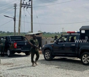 712-162242309260b43abb1a7c5