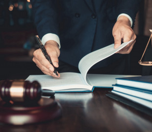 1_BfERPEy8_hgwG_k_jq6cIw