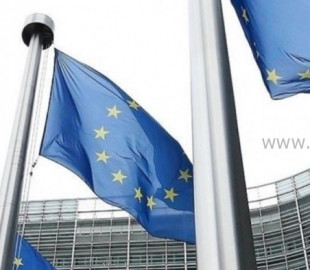 712-165603549862b51808c4402