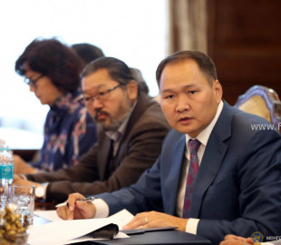 298481-29092022-1664454617-655199912-amartuvshin